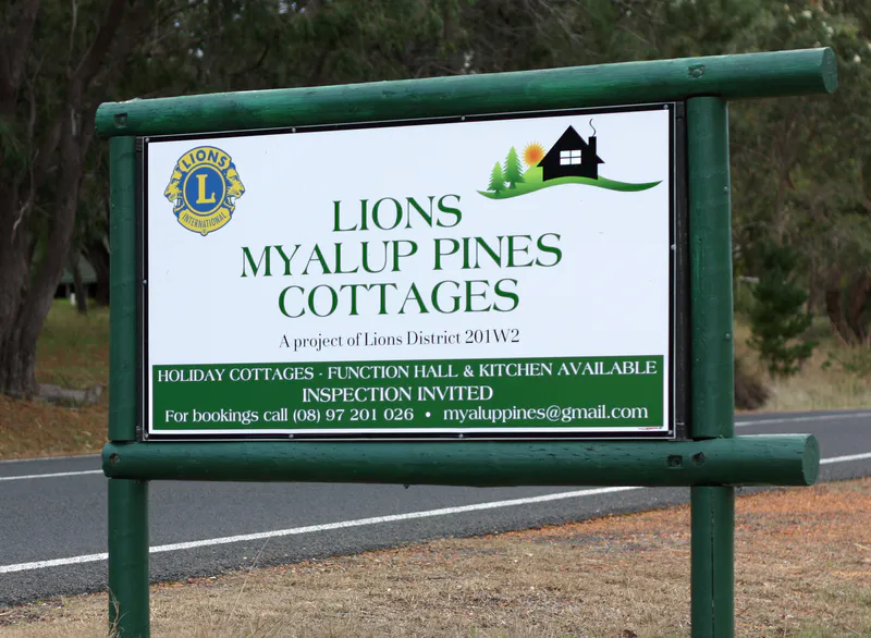 Lions Sign
